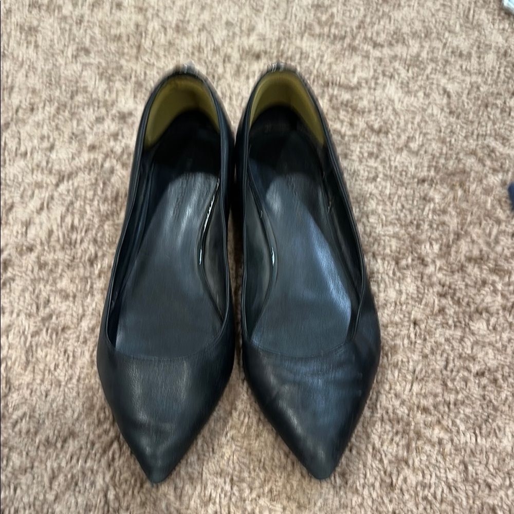 🛍️3 for $12 // pointed toe flats